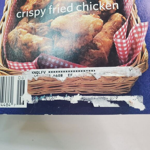 Martha Stewart EVERYDAY FOOD Magazine June 2004 Issue #13 Crispy Fried Chicken - Picture 3 of 12